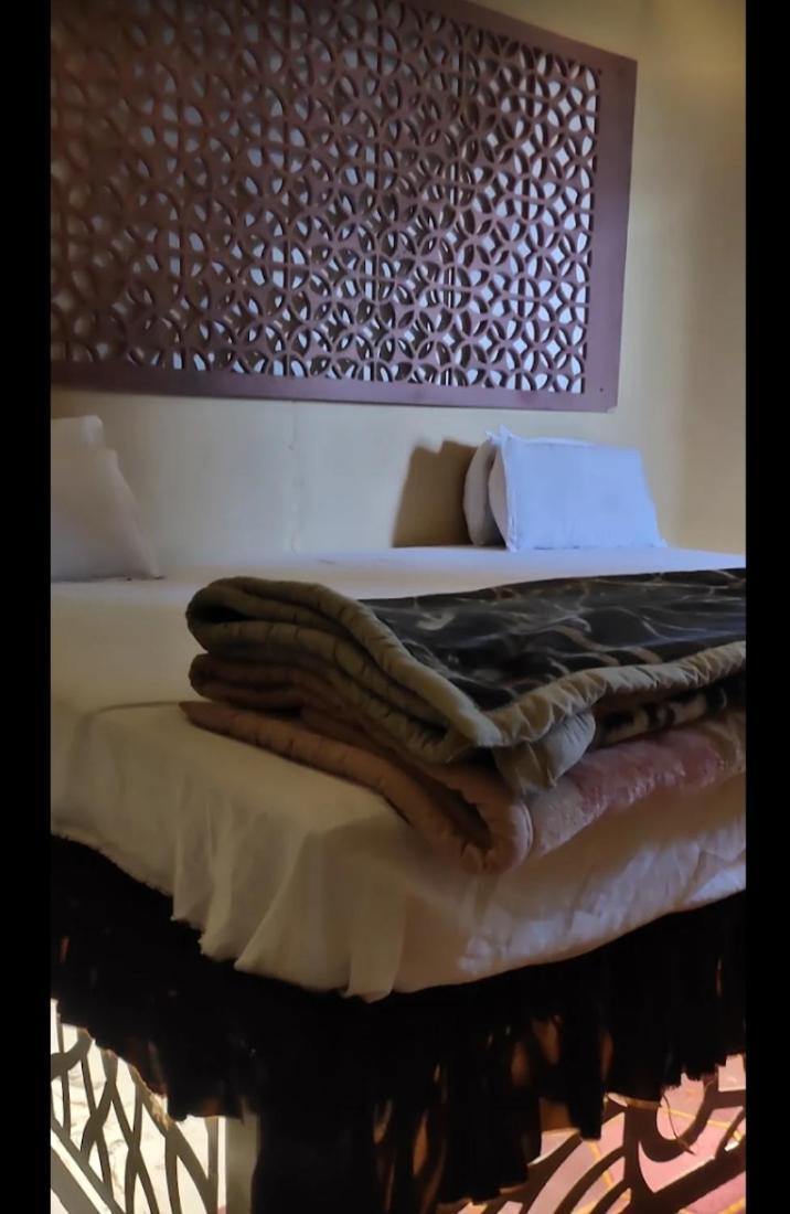Hotel Malhotra Palace Ujjain Εξωτερικό φωτογραφία